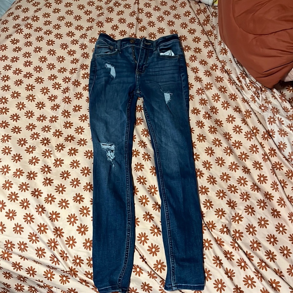 Hollister high-rise super skinny soft stretch jeans.